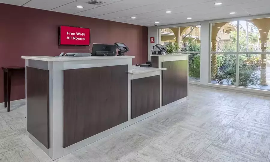 Budget-friendly stay close to top attractions