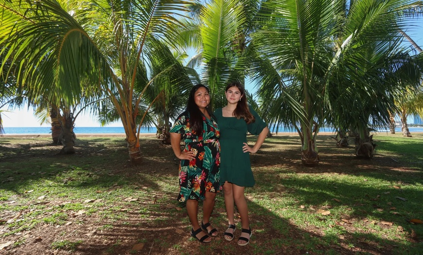 Image 6: Capture Beautiful Outdoor Portraits with Isle of Photos