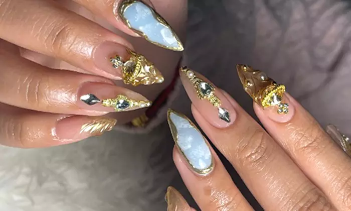 Enjoy Mani-Pedi Services for a Stylish Look!