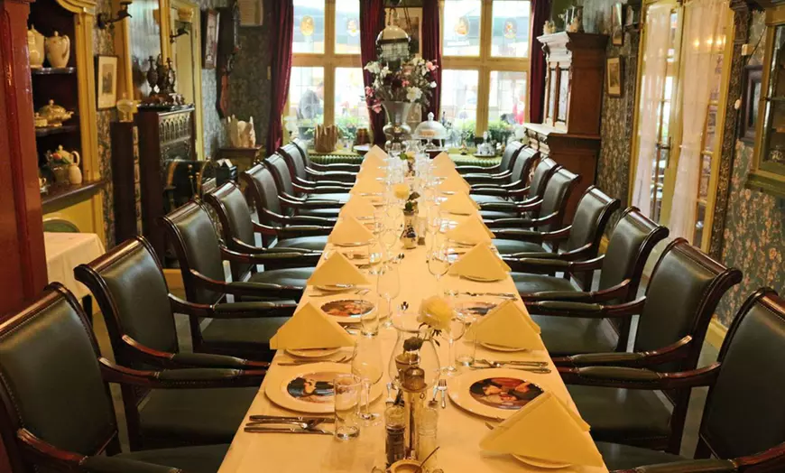 Image 17: Volendam, nabij Amsterdam: tweepersoons- of familiekamer met ontbijt