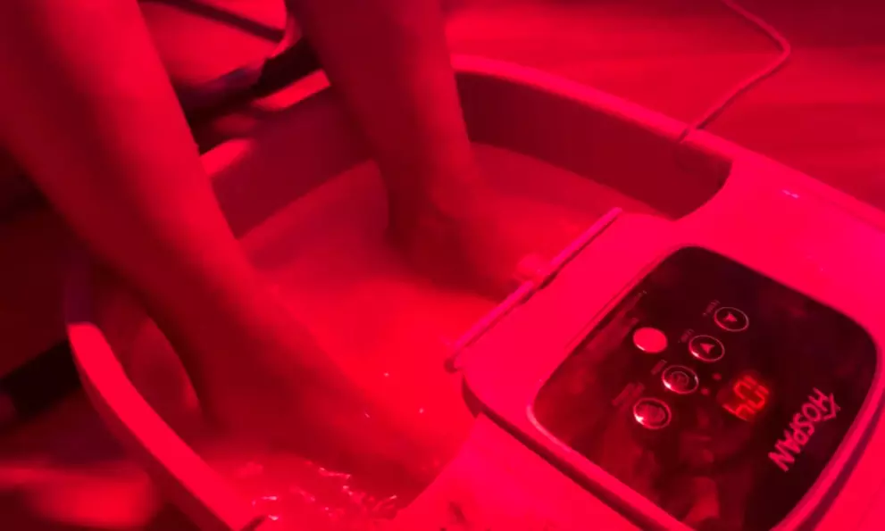 60 or 90-Min Reflexology w/ Foot Scrub, Infrared Light, and Hot Stones