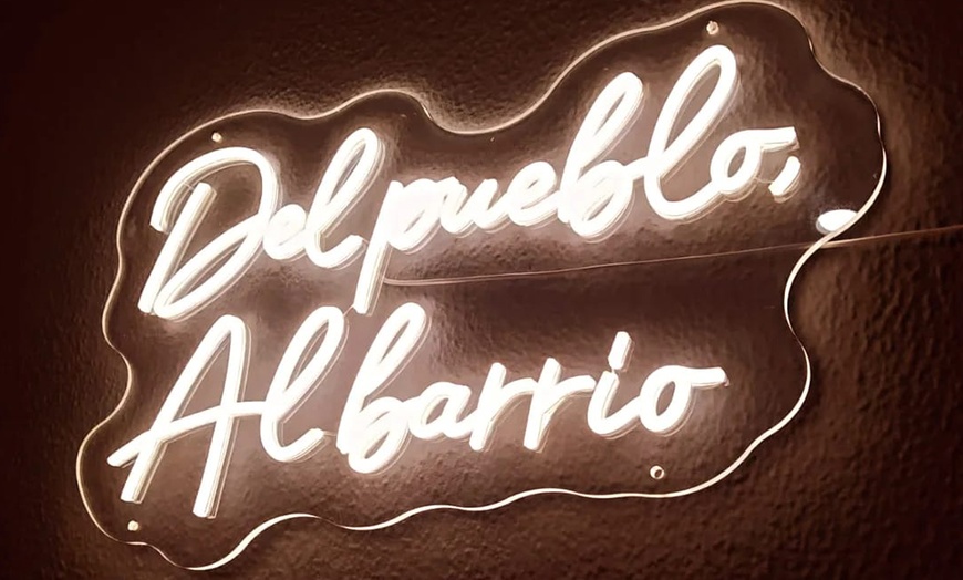 Image 4: Cata de 5 cervezas con picoteo para hasta 8 personas