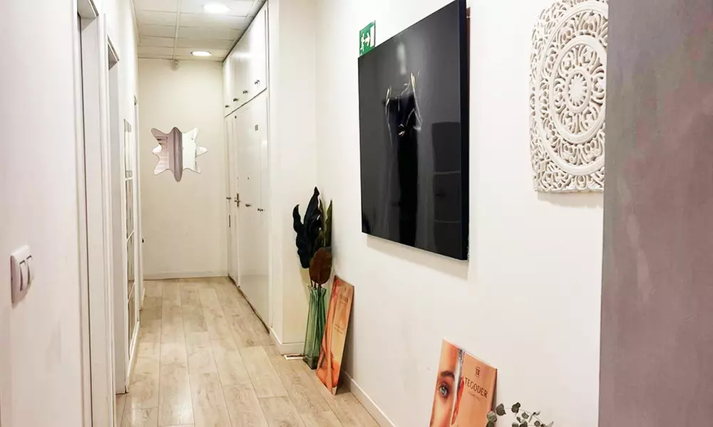 Lifting de pestañas y tinte, laminado de cejas, visagismo y depilación