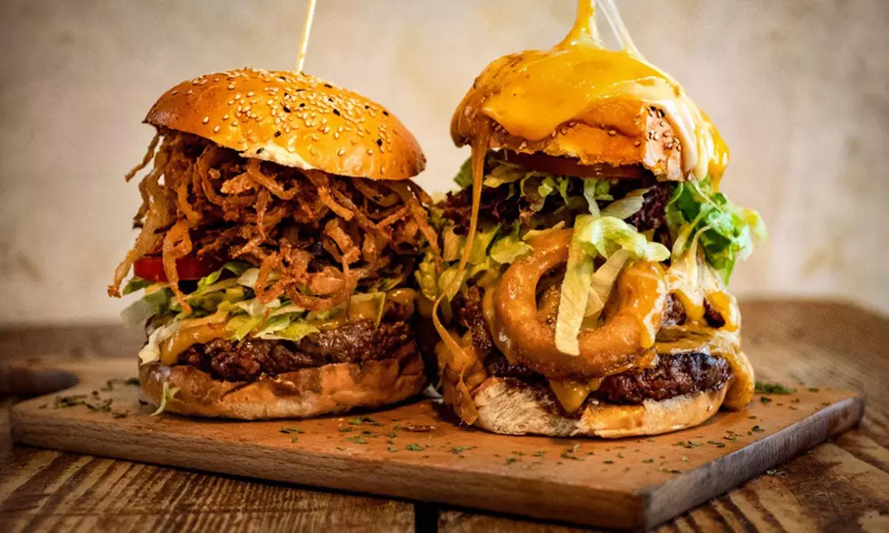 Burger und Beilagen nach Wahl für 1, 2 oder 4 Personen