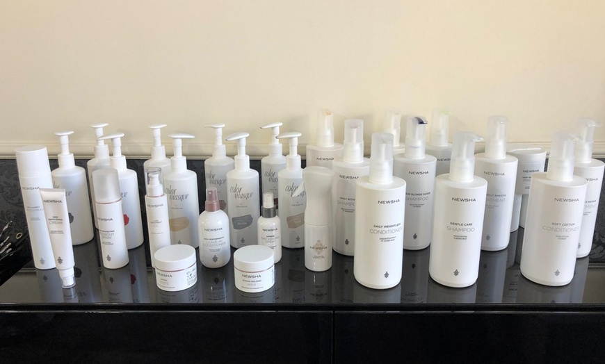 Image 6: Damen-Haarschnitt, opt. mit Strähnen & Glossing, Farbe oder Balayage 