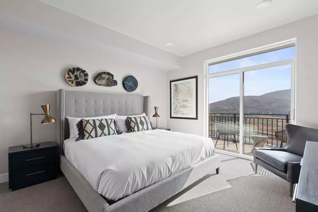 Member Pricing: 4* Mountain Resort in Park City with Sweeping Views 
