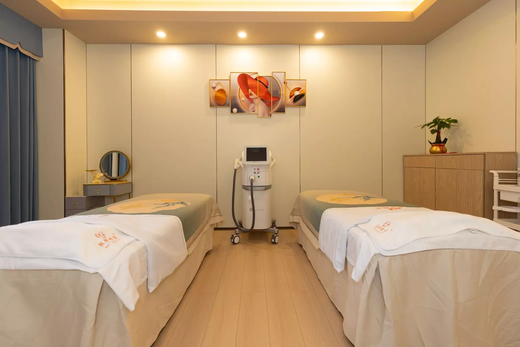 Rejuvenating Facial Treatments for Glowing Skin