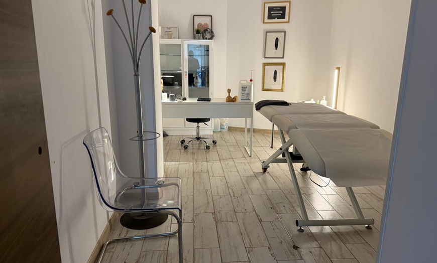 Image 2: 1 o 3 masajes a elegir de 30 o 60 minutos