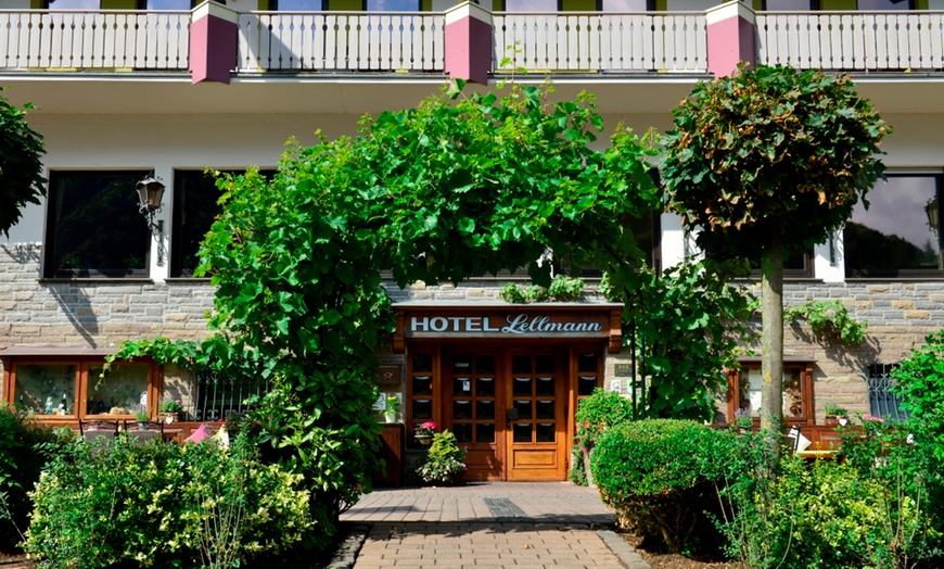 Image 6: Mosel: Doppelzimmer mit Frühstück, Kuchenbuffet und Bio-Sauna