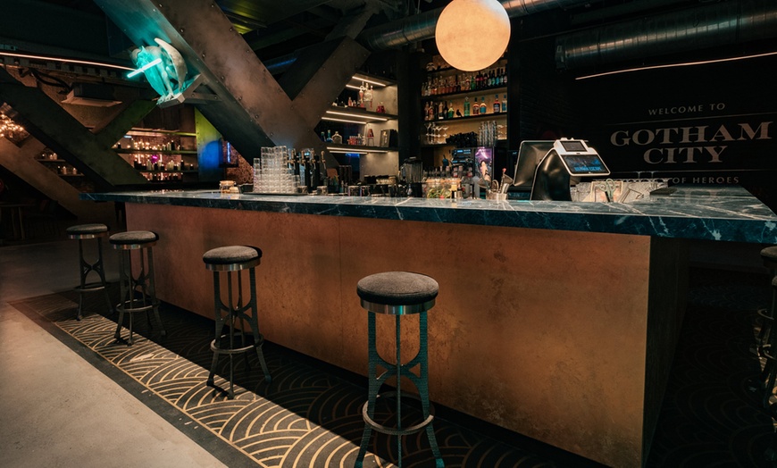 Image 5: "Batman Espace" à Boom Boom Villette