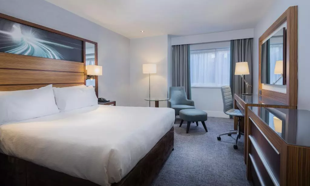 Kent: 4* Stay for 2 with Breakfast, Dinner & Discounted Spa Treatments