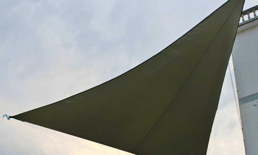 Image 7: Toldo triangular