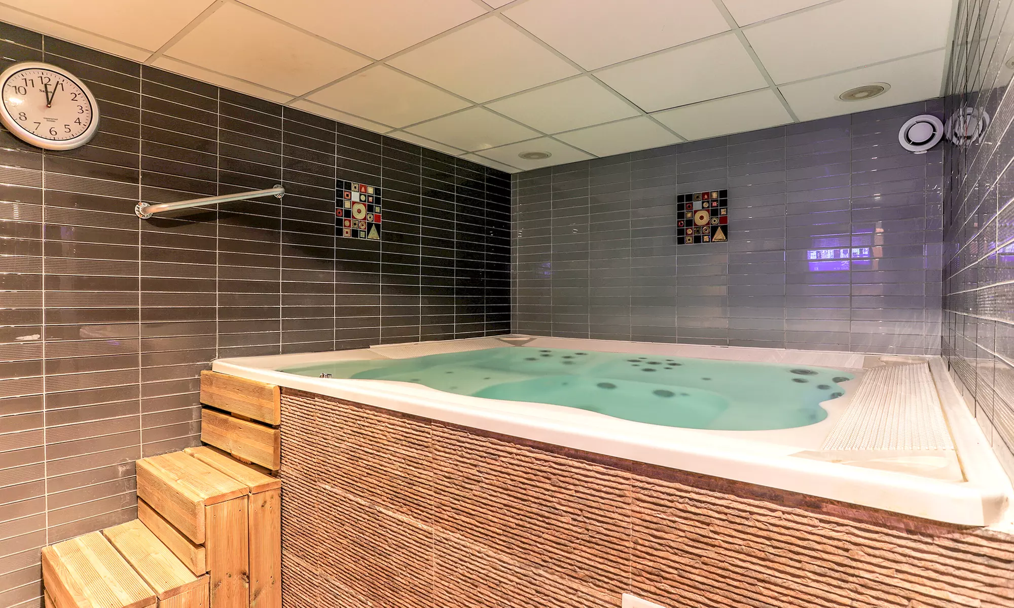 Spa Sparagone : bien-être et intimité pour 2 à Wambrechies