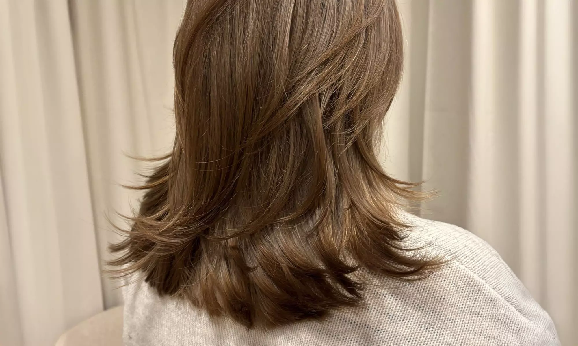 Strzyżenie, koloryzacja i regeneracja włosów