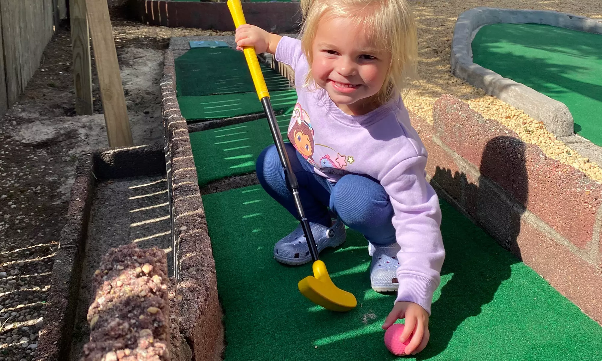 18-Hole Round of Miniature Golf and Snack for 3, 4, or 6 Golfers