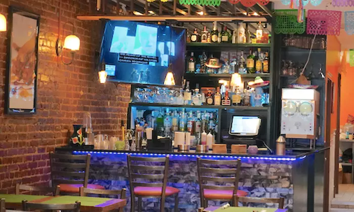 Bottomless Brunch, Dinner with Wine for Two / Four Guests & More