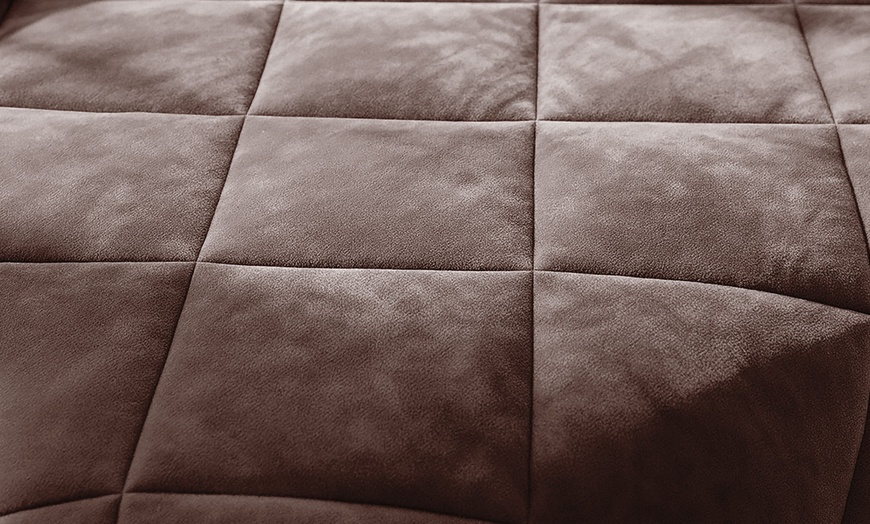 Image 9: Trapunta in velluto Irina