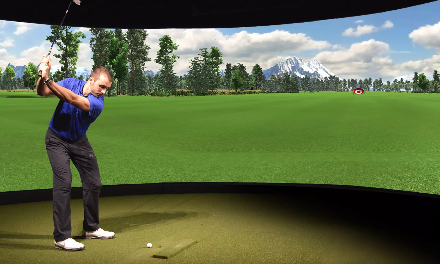 Impact Indoor Golf Simulator in Niagara, ON