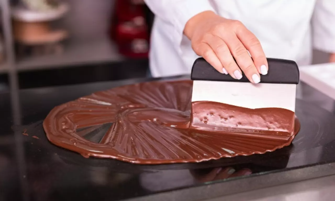 Get Confectionery Making or Cake Making, Baking & Decorating Training