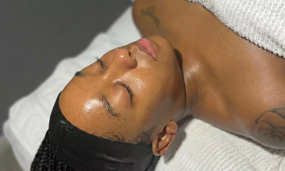 Get Glowing with a Valentine's Glow & Smooth Package