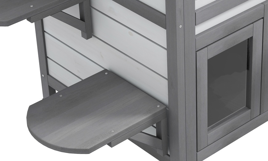 Image 5: PawHut Cat House Spacious Two-Level Design for Indoor/Outdoor Use