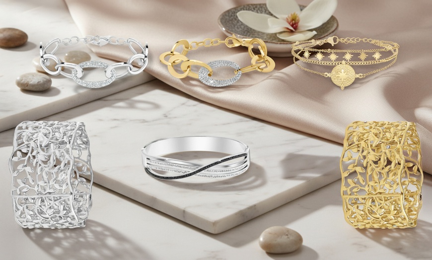 Image 2: Pulsera con cristales brillantes en dorado o plateado de SC Crystal