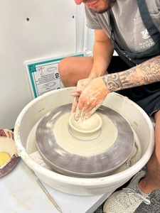 Pottery wheel intro course 60-75 minutes for up to two children up to 10 years old - Art on Fire Studio