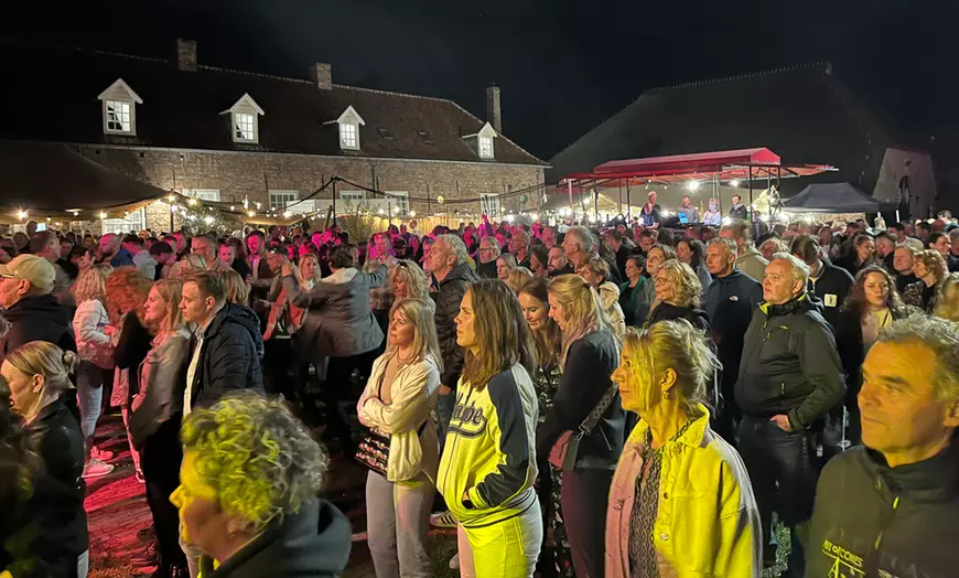 Image 6: Muziek, decor en gezelligheid: Music by Knight 2025 op 30 en/of 31 mei