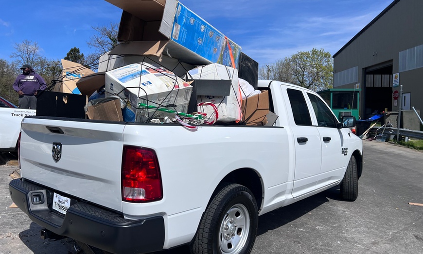 Image 5: 2 or 4 Hours of House STANDARD or DEEP Cleaning or Junk Removal