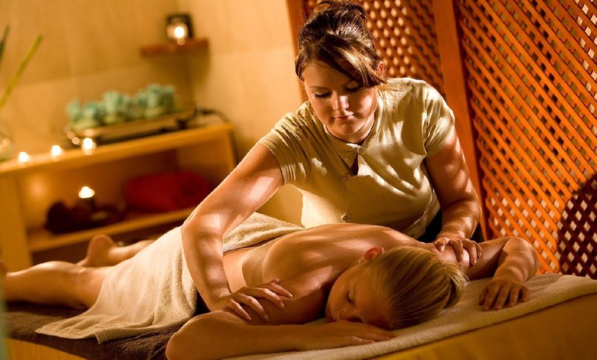 Image 7: Talasoterapia para 2: relax con circuito y masaje de 25 o 50 minutos