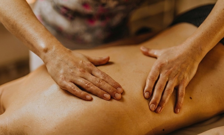 Image 2: 60 or 90 Minute Couples or Individual Full Body Massage with Hot Stone