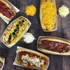 Image 1: Menú de hot dogs XXL tradicionales con bebida para 2 o 4 personas