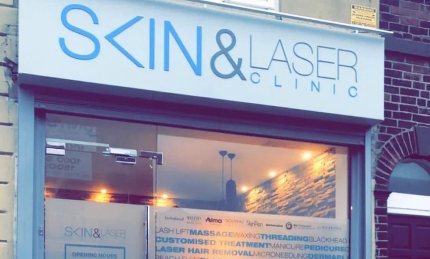 Image 4: Relax w/ Aromatherapy or Swedish/Deep Tissue Full Body Massage(55 min)