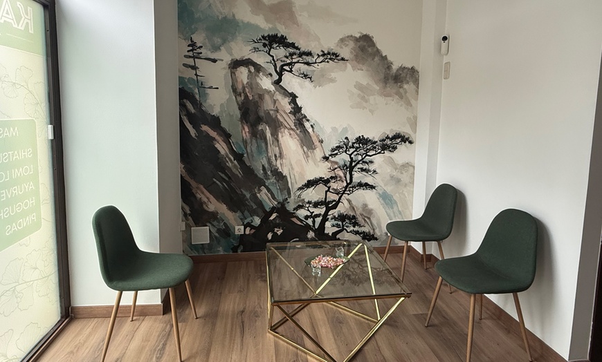 Image 7: Ritual oriental Thai o relajante con té y bombón