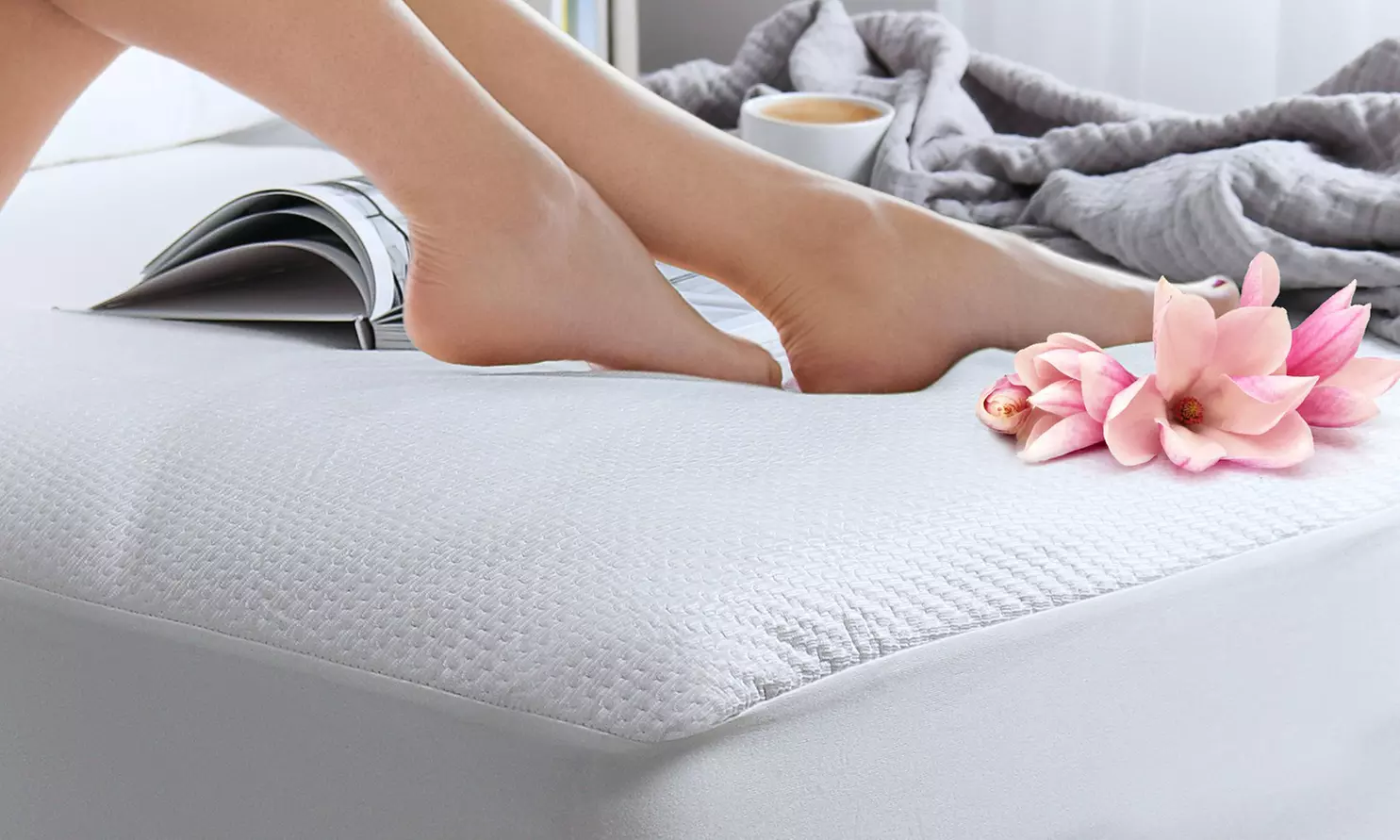 Nestl Cooling Mattress Protector, Waterproof Extra Deep Mattress Cover