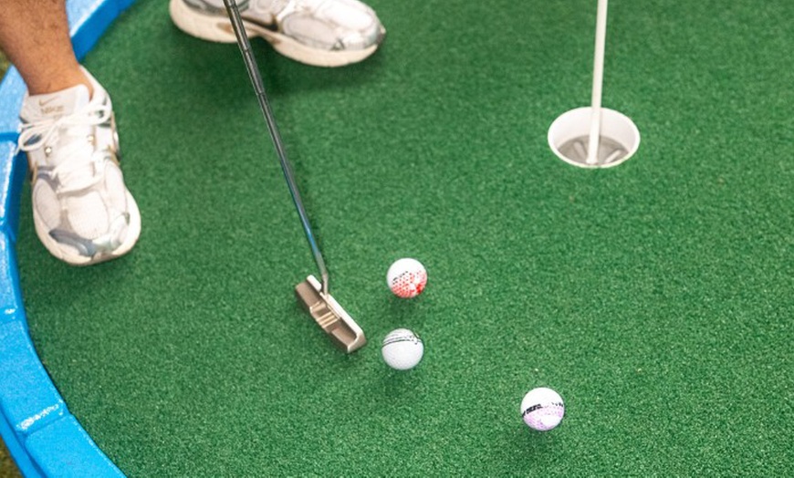Image 2: Mini Golf Fun at Birdie Time Pub Honolulu