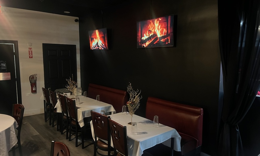 Image 7: Indulge in $40, $70 or $100 Worth of Soul Food Delights