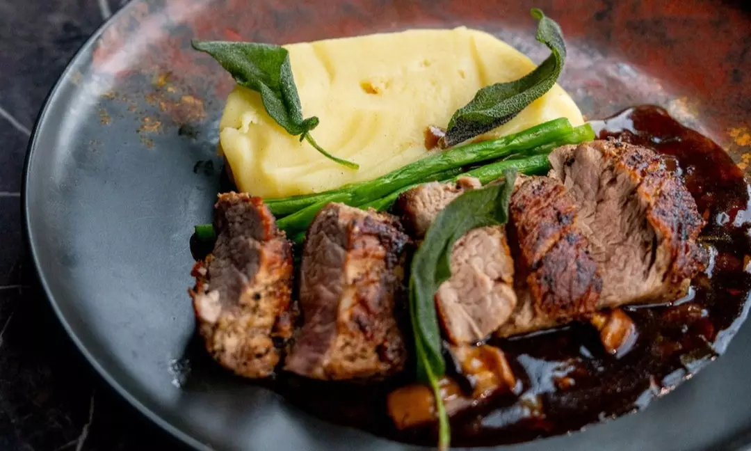 2-Course Dining & Cocktails for 2–4 People with Live Music at 3Sixty