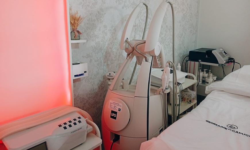 Image 14: Tratamiento facial reafirmante con colágeno, alginato o Indiba kobido