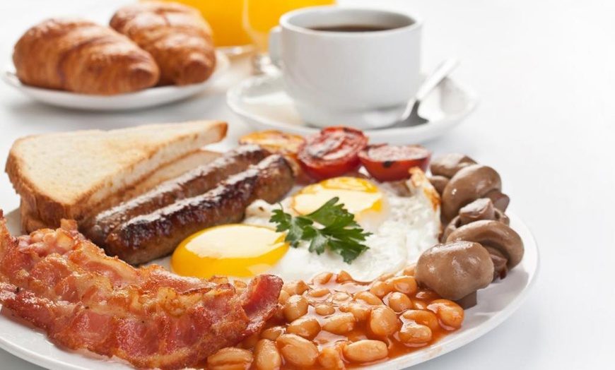 Image 7: Devon: Elegant 4* Stay with Breakfast & Late Check-out