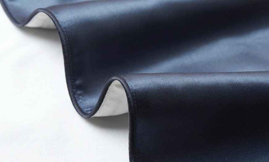 Image 34: Mulberry Silk Beauty Pillowcase Duo