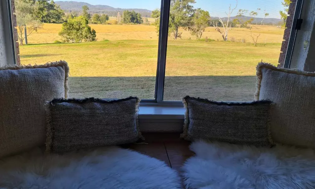 Hunter Valley Escape: Room for Two + Wine & Late Check-Out