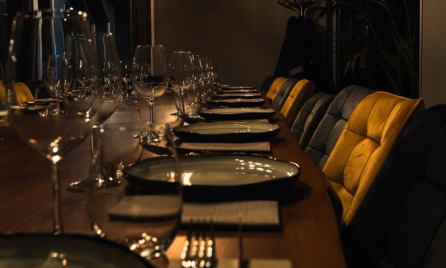 Image 12: Date un capricho con un menú degustación para 2 o 4 personas