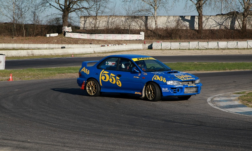 Image 4: Giornata da pilota: fino a 6 giri di pista su 3 GT diverse