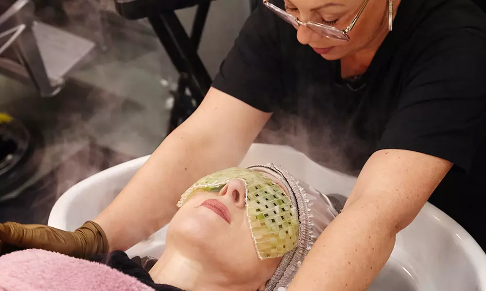 60 Min. japanisches Head Spa für pure Tiefenentspannung für 1 Person