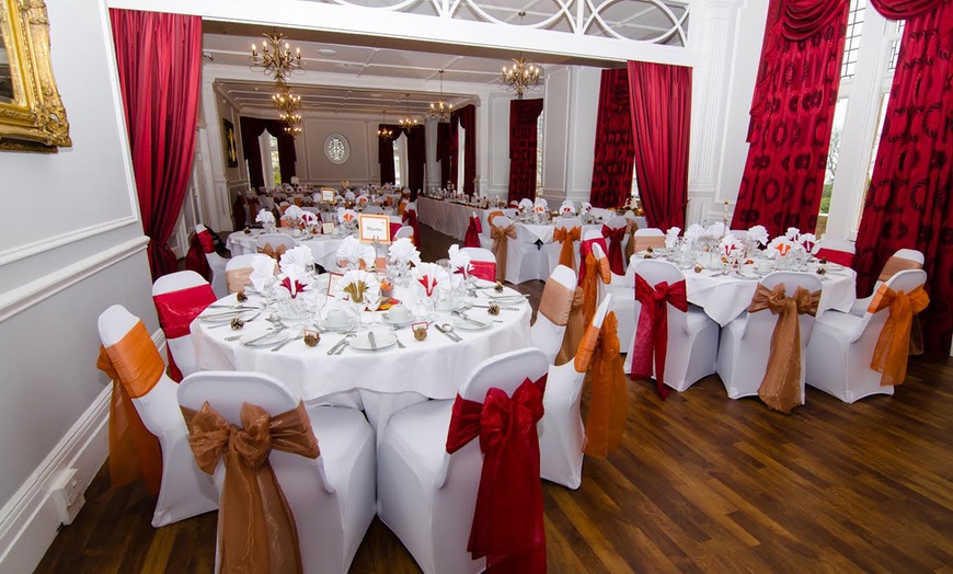 Image 4: Wedding Package for 50 Guests