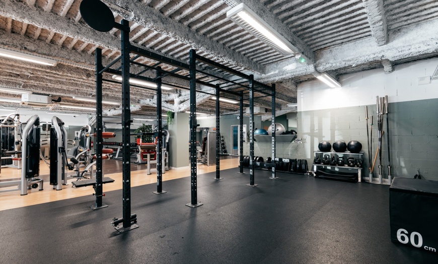 Image 1: Remise en forme illimitée avec Evexia Le Fitness 2.0 Avignon