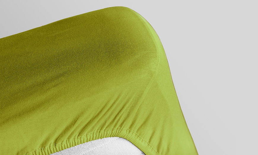 Image 1: Lenzuolo sotto con angoli in microfibra Made in Italy