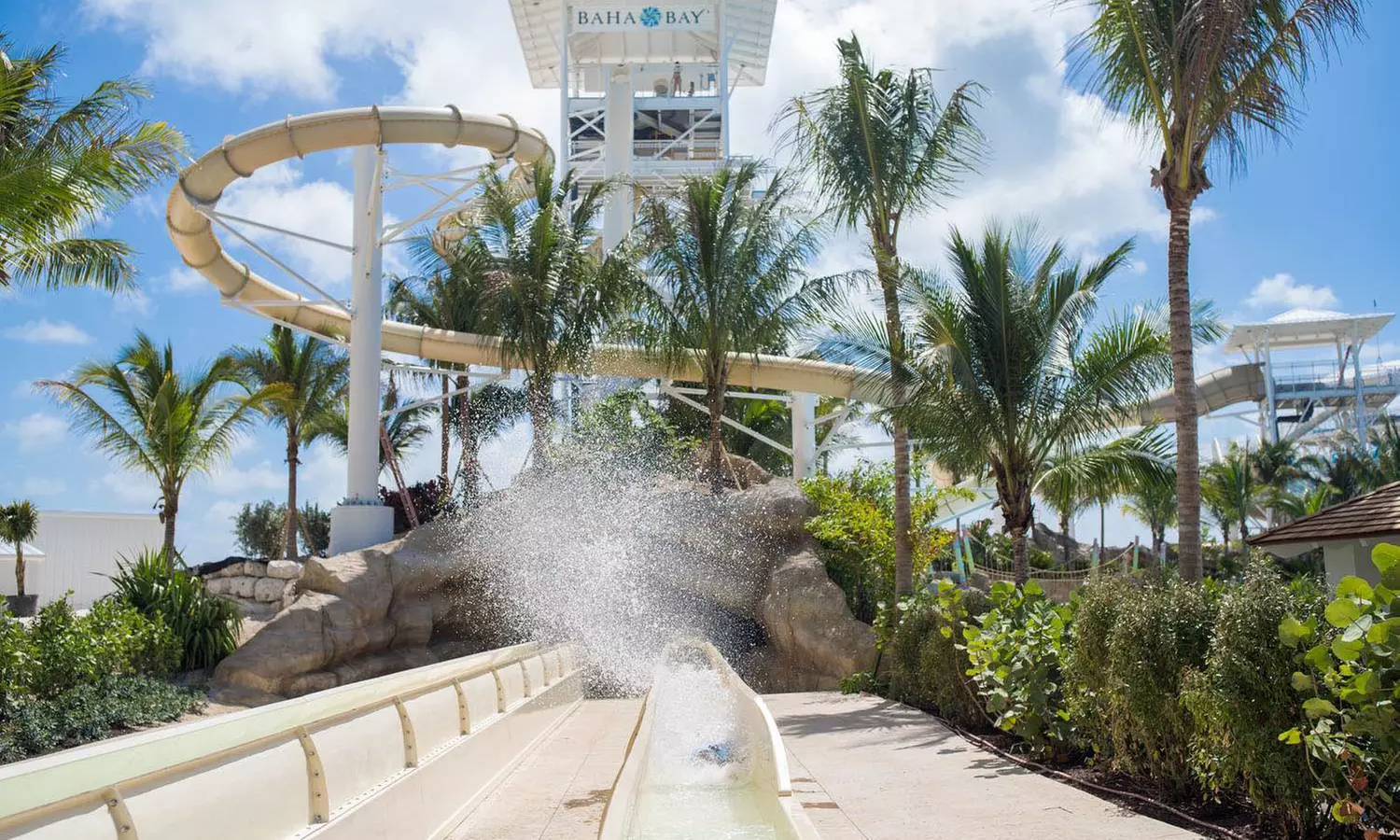 ✈ 4-Night Luxury Bahamas Escape with Airfare & Waterpark Access