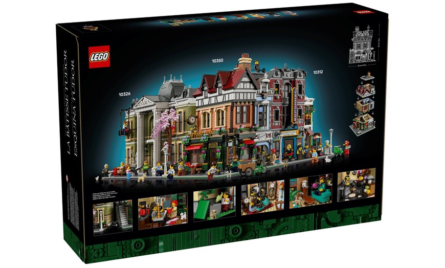 Image 3: LEGO Icons Tudor Corner 10350